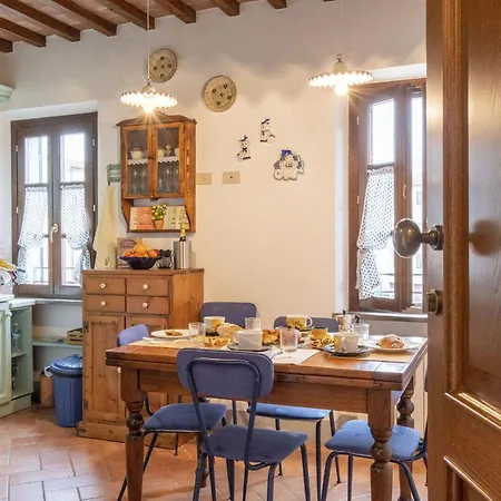 Italian Experience-il Borgo Bientina