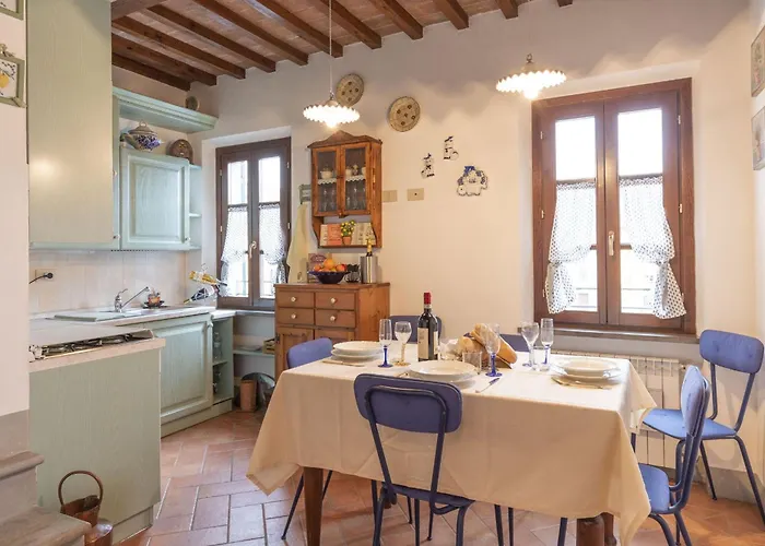 Italian Experience-il Borgo Appartamento Bientina